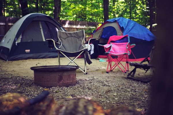 Les campings : un hébergement pas cher et convivial pour les vacances